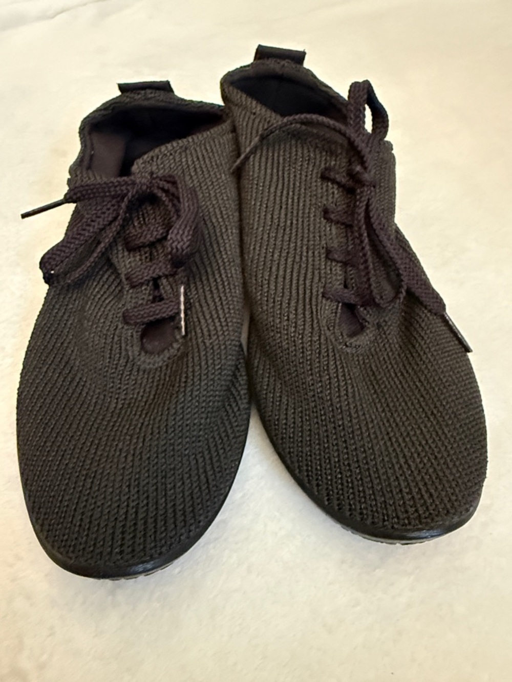 Arcopedico | LS Knit Shocks Vegan Walking Sneakers Black (EU 41 / US 9.5-10) - Picture 2 of 13